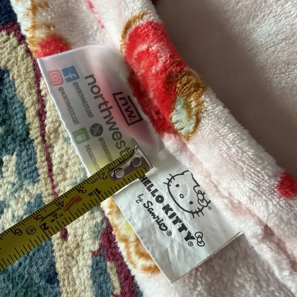 Hello Kitty Super Soft Pink Cinnamon Sanrio 60x70 Blanket Cheese Cake Cute Clean